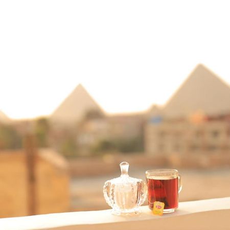 Отель Magic Golden Pyramids View Kafrat al Jabal Экстерьер фото