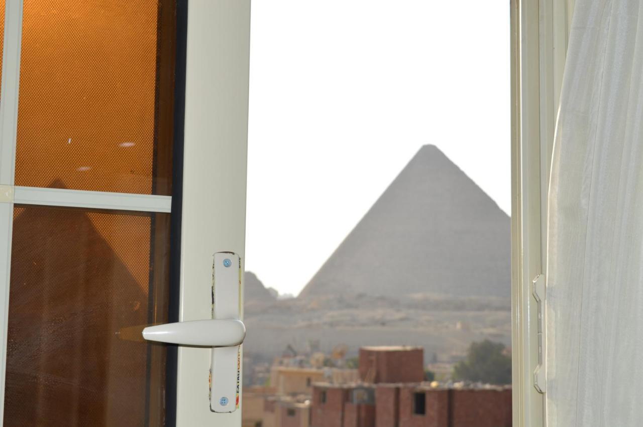 Отель Magic Golden Pyramids View Kafrat al Jabal Экстерьер фото