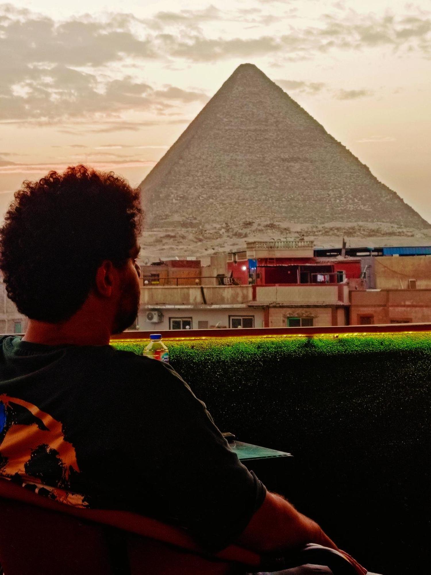 Отель Magic Golden Pyramids View Kafrat al Jabal Экстерьер фото